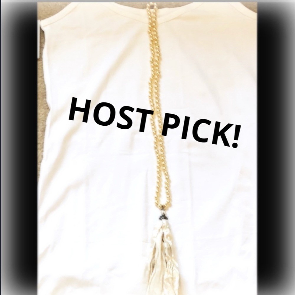💕HOST PICK💕 NEW, Pearl & Crystal Tassel Necklace